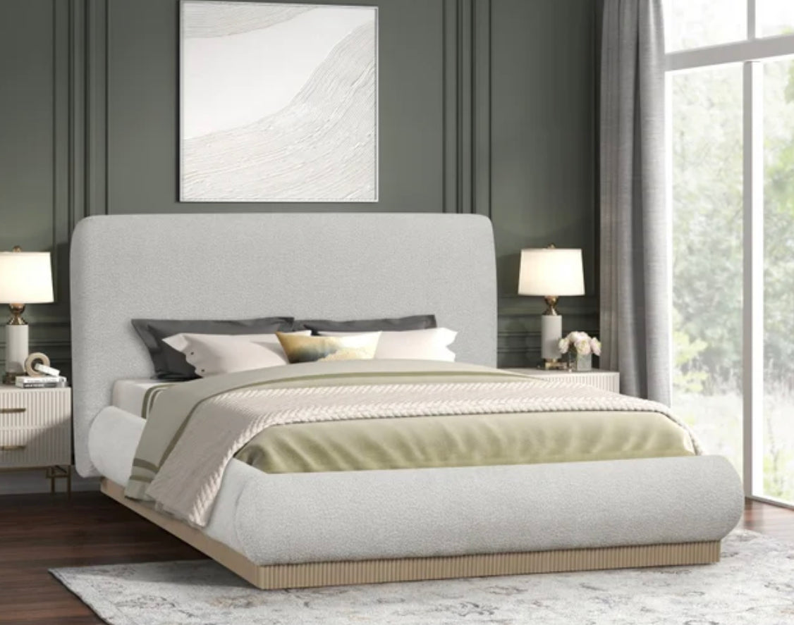Kyla Platform Bed Uh Moderate