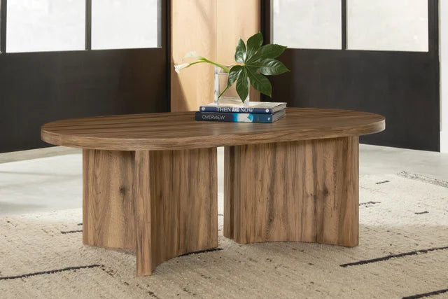 Blair Coffee Table UH MODERATE Coll.
