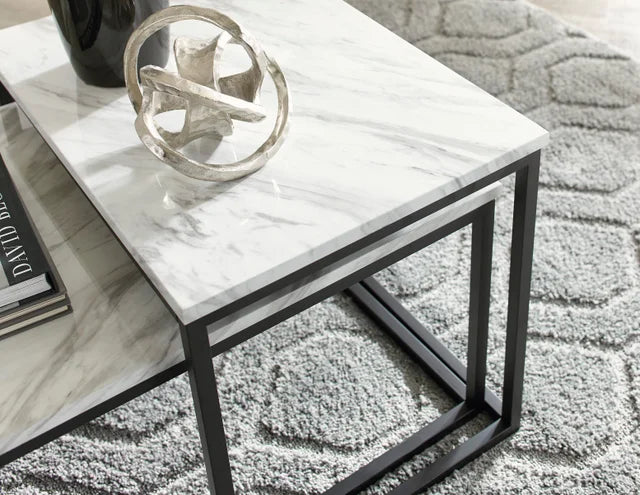 Laurel Coffee & Occasional Table UH Moderate Coll.