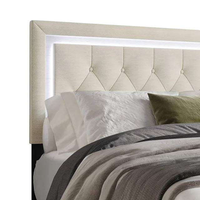 Kaylar Platform Bed UH Moderate