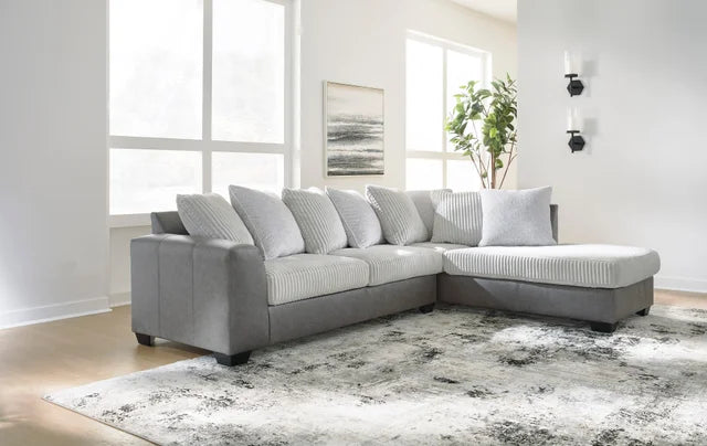 Olivia Sectional UH Moderate