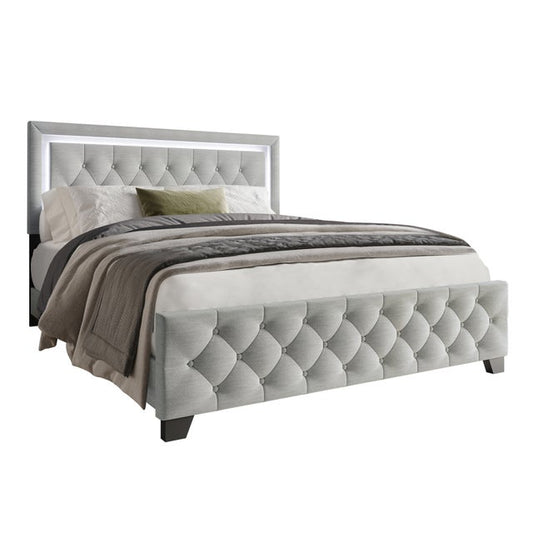 Kaylar Platform Bed UH Moderate